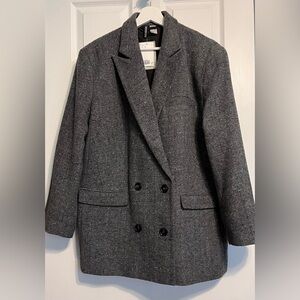 H&M, Oversized stylish herringbone-patterned double-breasted coat, size M